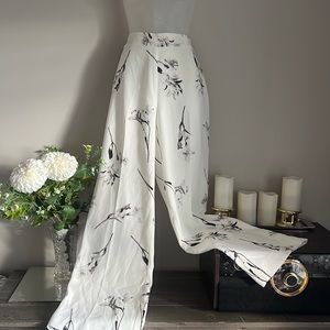 Le Chateau wide leg white floral dress pants